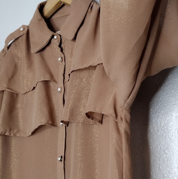 NWT Lola Women's Button Down Blouse - Picture 8 of 14